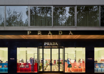 Facebook | Prada