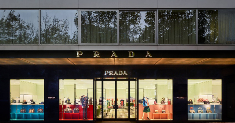 Facebook | Prada