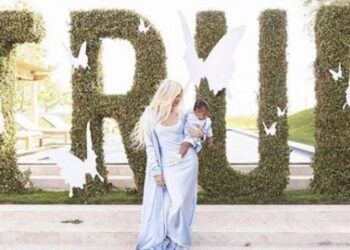Instagram | @khloekardashian