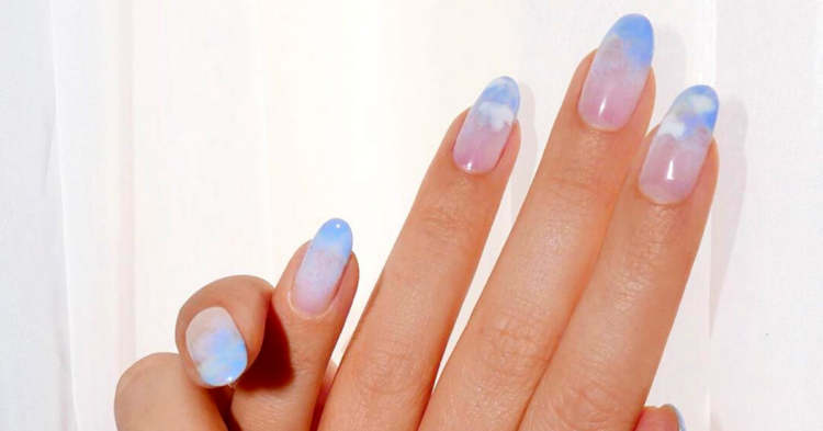 Instagram | @aliciatnails