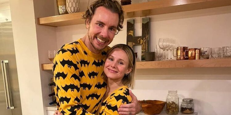 Instagram | @kristenanniebell