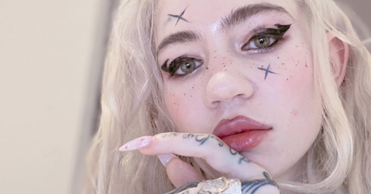 Instagram | @grimes
