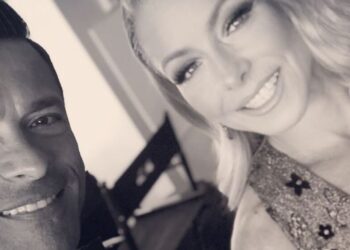 Instagram | @kellyripa
