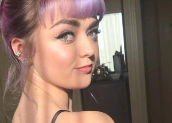 Instagram | @maisie_williams