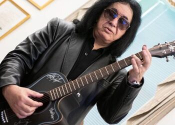 Instagram | @genesimmons