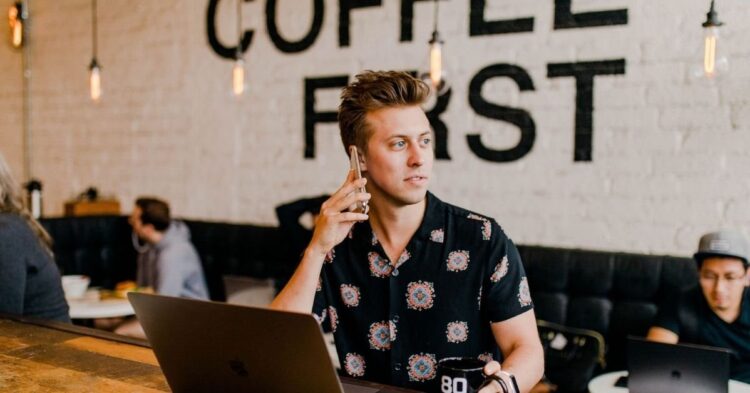 Unsplash | Austin Distel