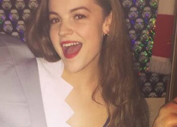 Instagram | @izzy_meikle