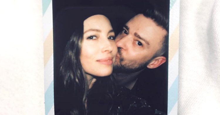 Instagram | @jessicabiel