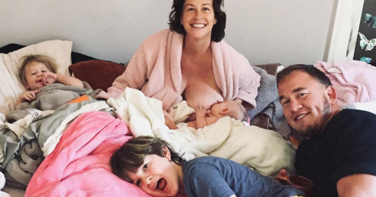 Instagram | @alanis