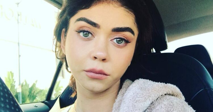 Instagram | @sarahhyland