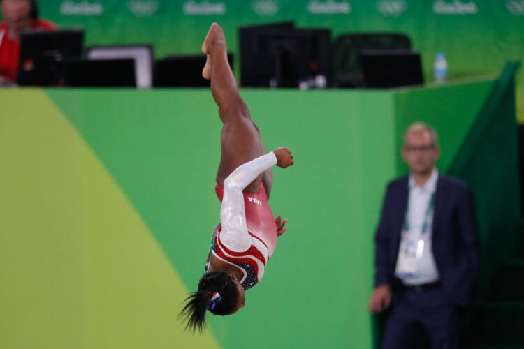 Wikimedia | https://commons.wikimedia.org/wiki/File:EUA_levam_ouro_na_gin%C3%A1stica_art%C3%ADstica_feminina;_Brasil_fica_em_8%C2%BA_lugar_(28262785354).jpg