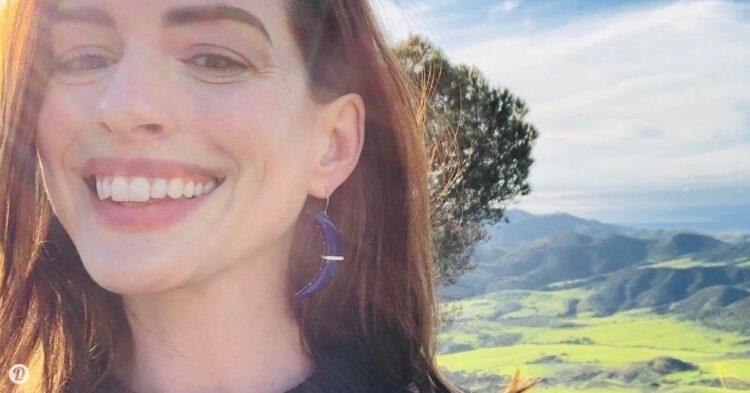 Instagram | @annehathaway