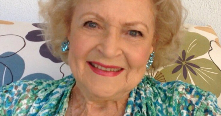 Instagram | @bettymwhite
