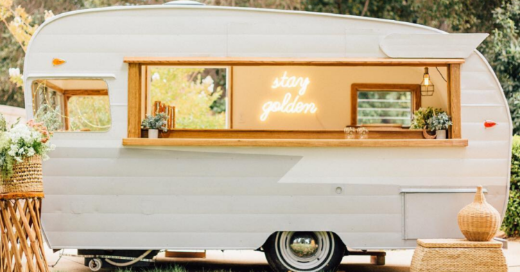 Instagram | @thecaliforniacocktailcamper