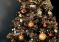 gold Christmas tree