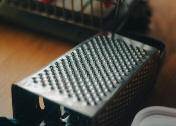 black and white rectangular box