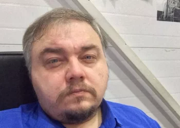 Leo DiCaprio lookalike