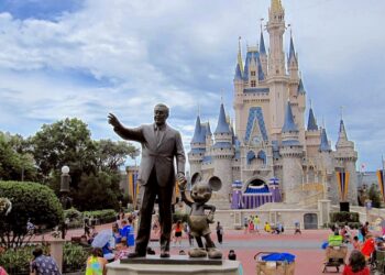 Fun things to do in Disneyland other than rides