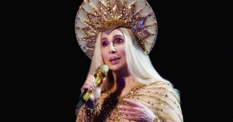Cher in concert (Photo by Marco Piraccini/Archivio Marco Piraccini/Mondadori via Getty Images)