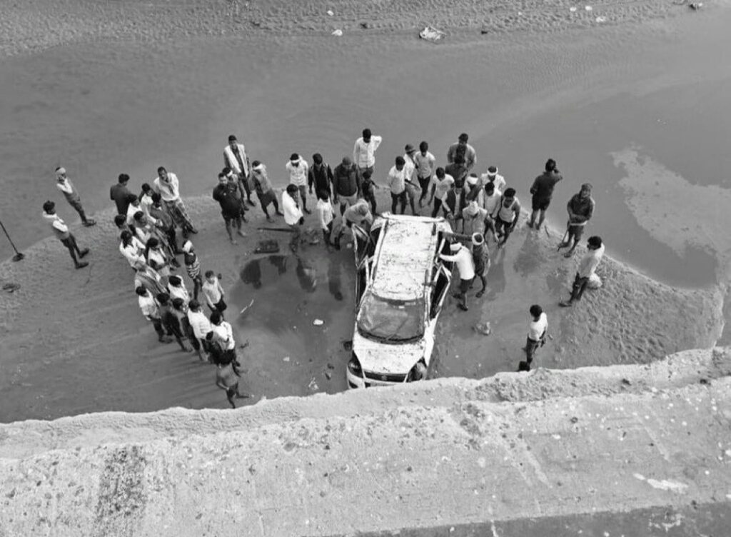unfinished bridge accident