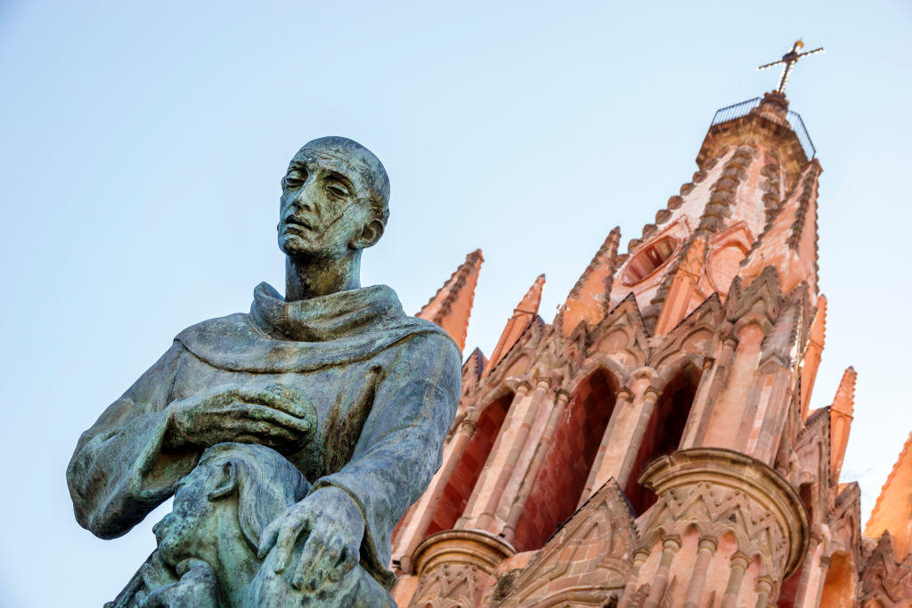 San Miguel de Allende, Guanajuato, Mexico, Parroquia de San Miguel Arcangel, Saint Michael Archangel church, neo Gothic architecture, Friar Juan de San Miguel statue