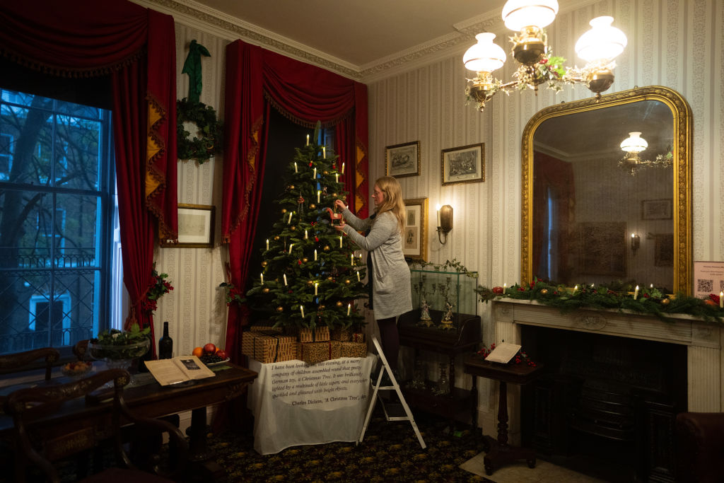 Charles Dickens Museum Is Dressed For Christmas
