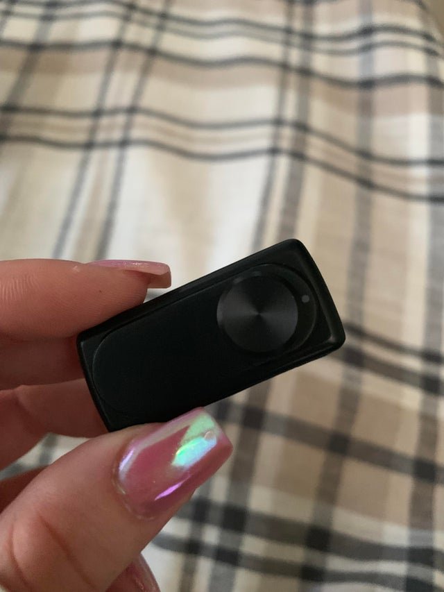 Image of device posted by redditor (M-I-G-Y via Reddit)