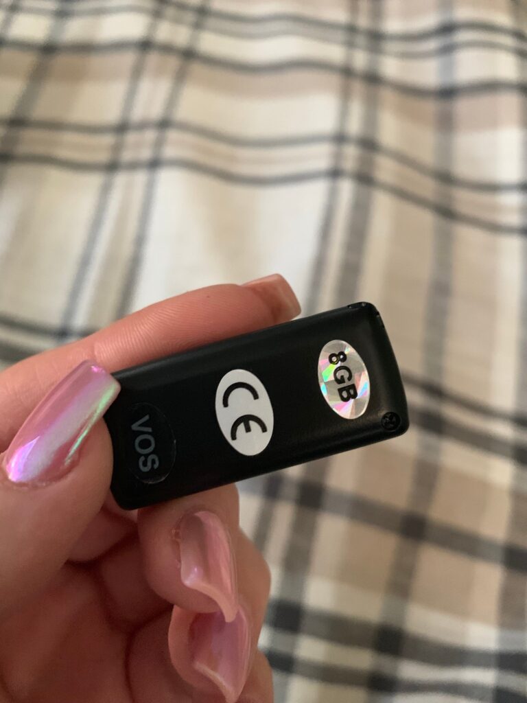 Image of the stickers on the device posted by redditor (M-I-G-Y via Reddit)