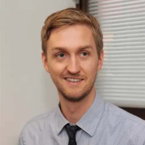 Ewan Tant, specializing in asbestos-related disease claims.