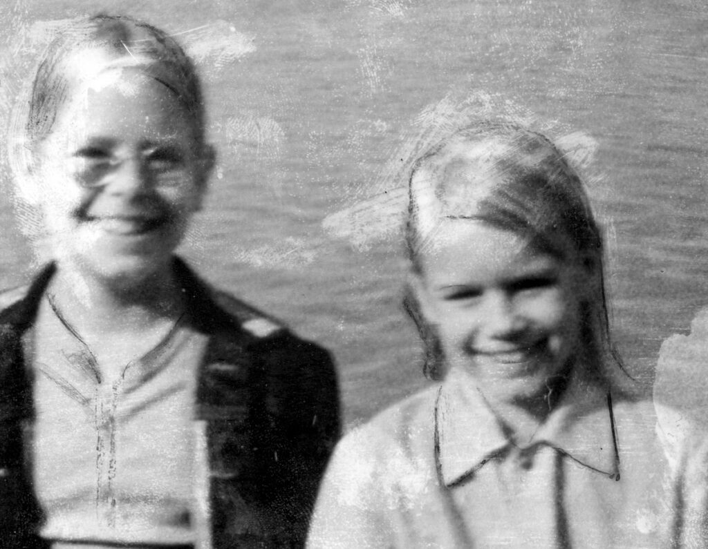 Katherine and Sheila Lyon.
