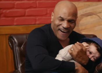 The way Mike picked up Hasbulla and cradled him is going to be internet history!