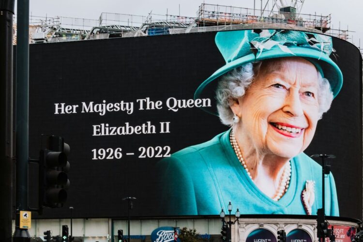queen elizabeth the second banner after she died