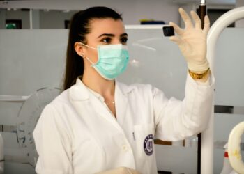 Nurse (Photo by Ani Kolleshi via Unsplash)