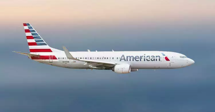 American Airlines Plane (Unsplash | Ross Sokolovski)