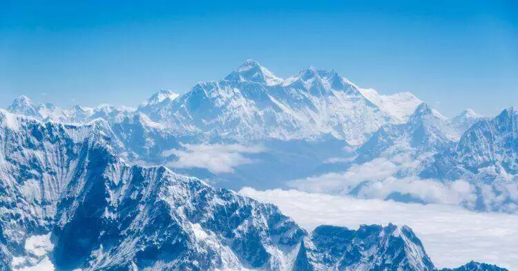 Mount Everest (Unsplash | Andreas Gäbler)