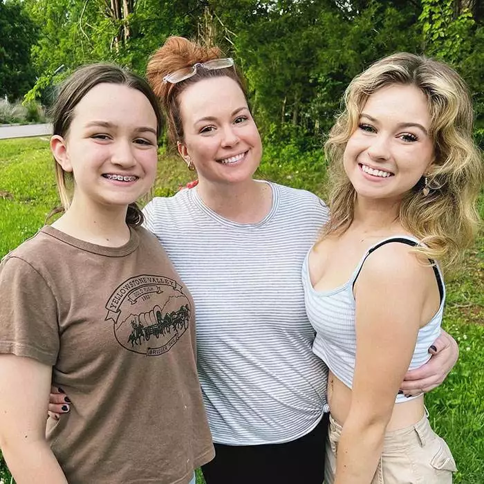 Chloe, Lily and mum