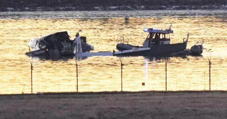 Traffic Control Footage Captures Mid-Air Collision Between American Airlines Plane and Helicopter
