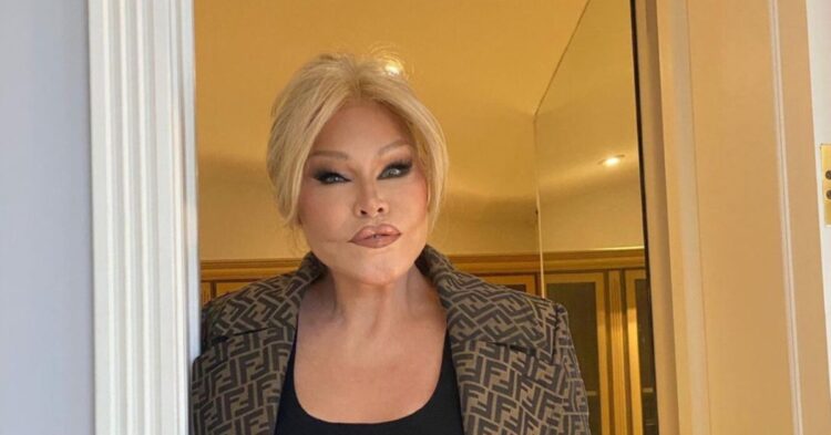 Jocelyn Wildenstein (Instagram | jocelynewildenstein)