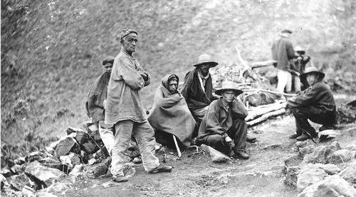 Prisoners in exile