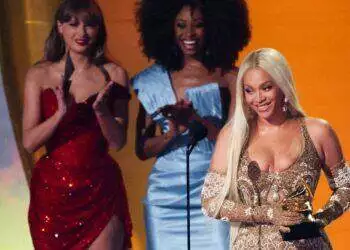Beyonce on stage accepting best country album award (Reuters)