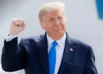 Donald Trump holding up his fist (Instagram | realdonaldtrump)