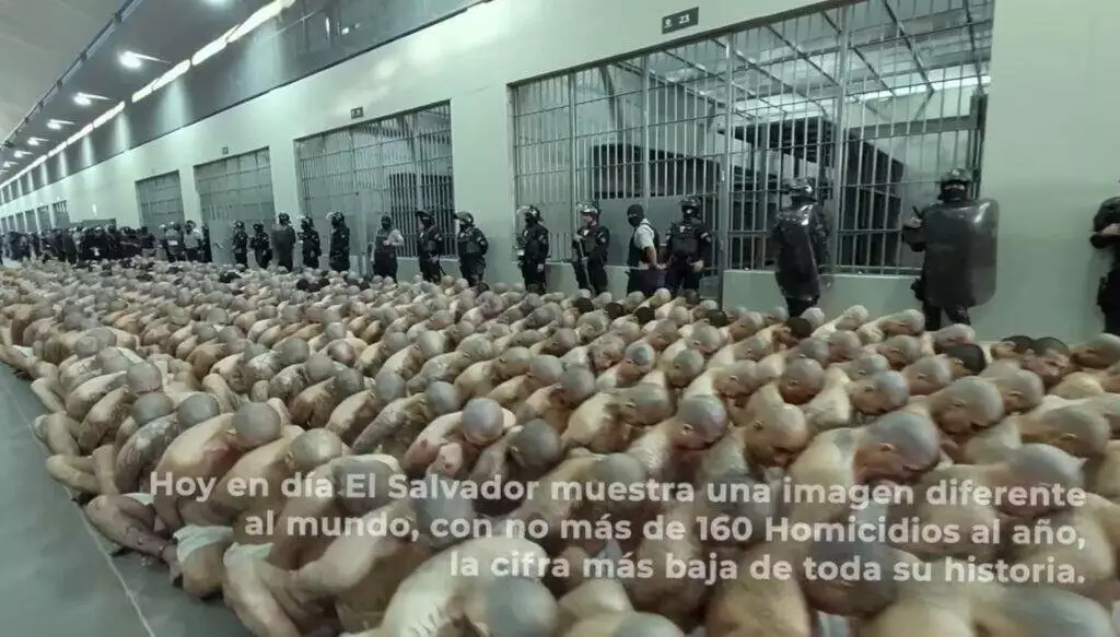 CECOT prison