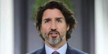 Justin Trudeau lets tongue out