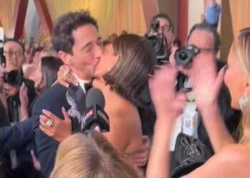 Berry and Brody kiss 2025 Oscars