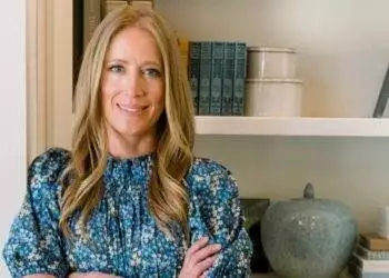 Family and travel influencer Elise Caffee