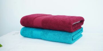 Red and Blue folded towels