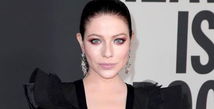 Michelle Trachtenberg (Instagram | michelletrachtenberg)