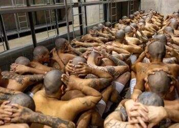 CECOT prison