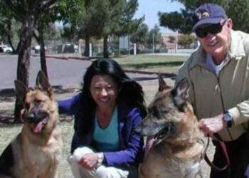 Hackman, Betsy, dogs