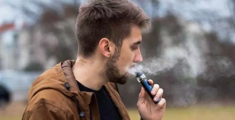 vaping